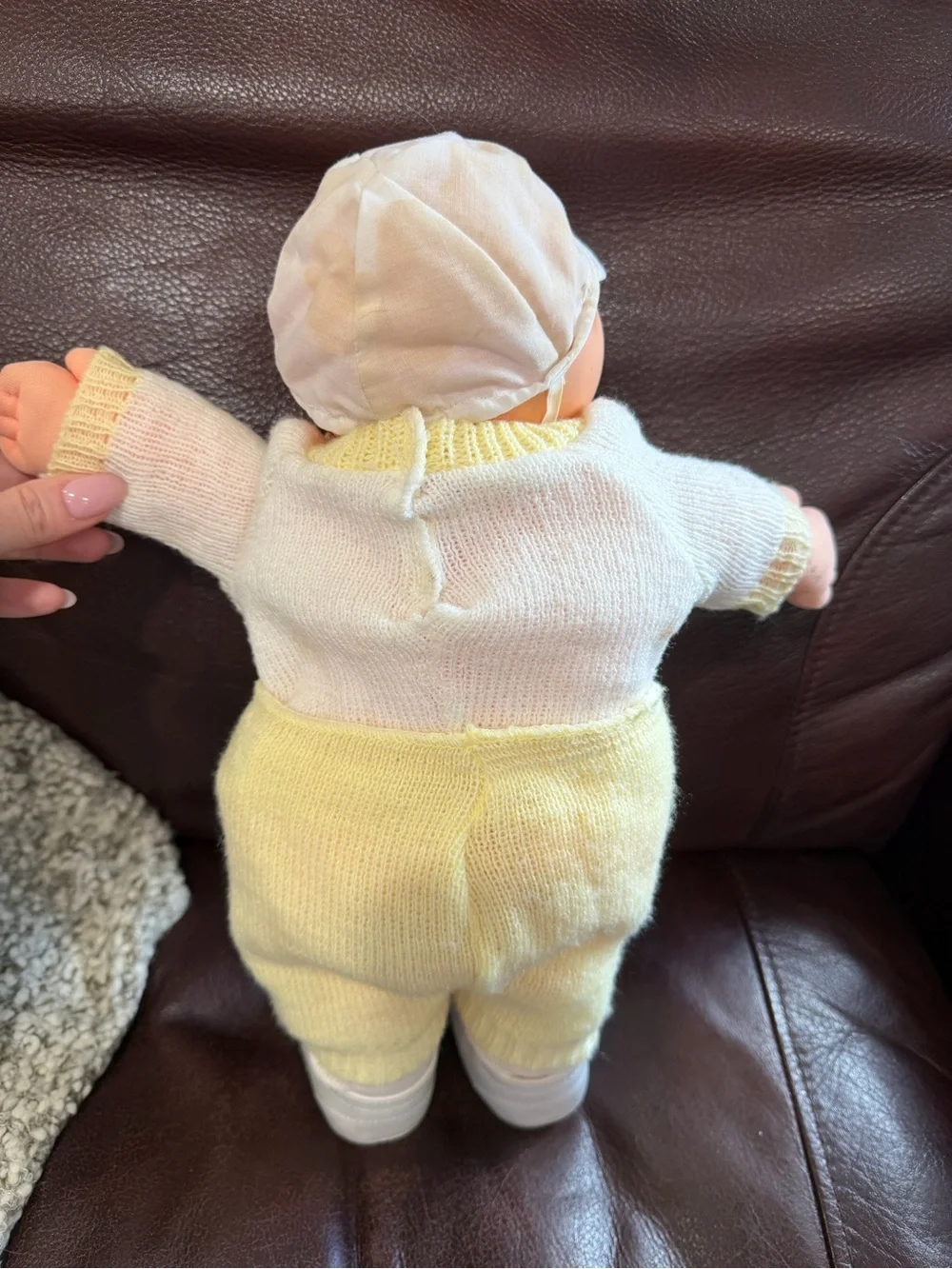 Cabbage Patch Kids Baby Doll in Yellow & White Knit Outfit - Picture 6 of 15